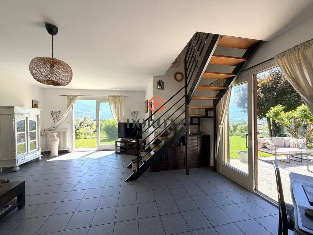 Séjour - Maison de Luxe avec Vue Panoramique à Lumbin