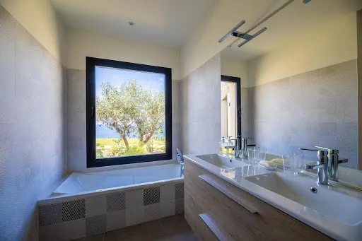 Vannitoad - Luxury Villa with Sea View in Sagone