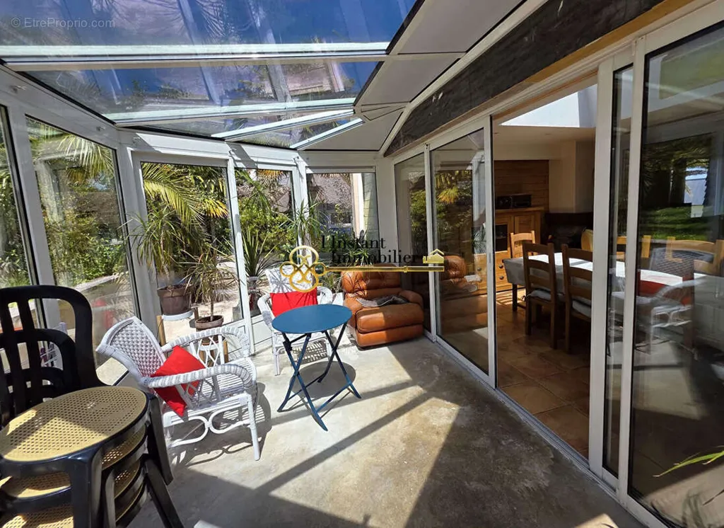 Terrasse - Maison d'Architecte avec Jardin à l'Abri des Regards