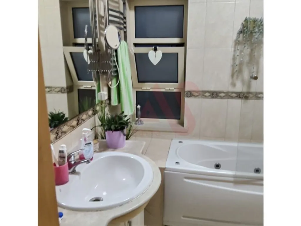 Vannitoad - 4-Bedroom House with Pool in Almancil, Loulé