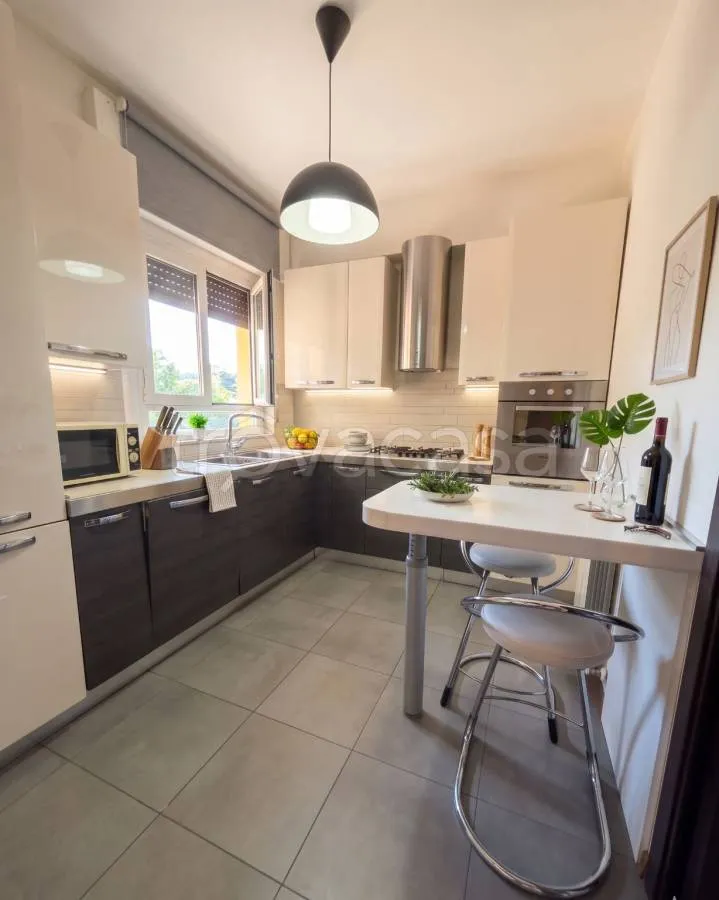 Cuisine - Apartment with Large Terrace in Perugia