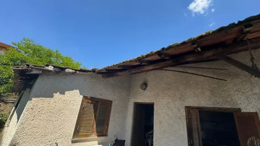 Terrace - Rustic Villa with Garden in Rome