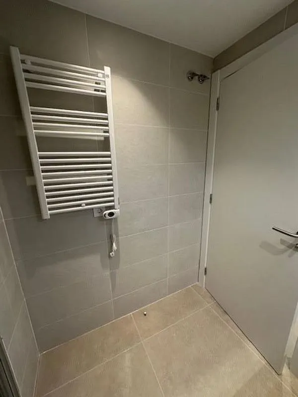 Salles de bain - New Flat with Balconies in Badalona Centre