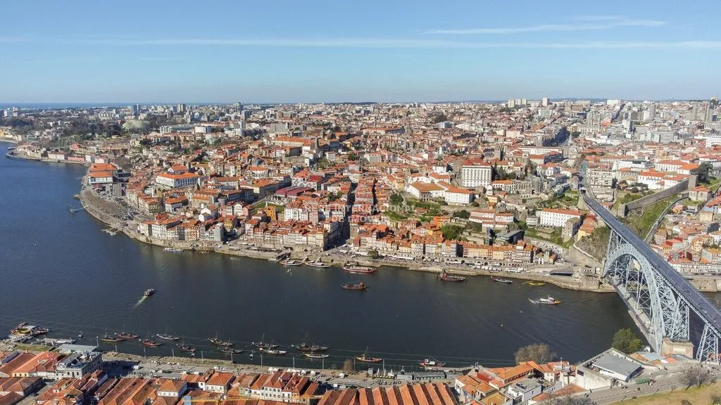 Õhuvaade - Luxury Flat with Green Spaces in Requesende, Porto