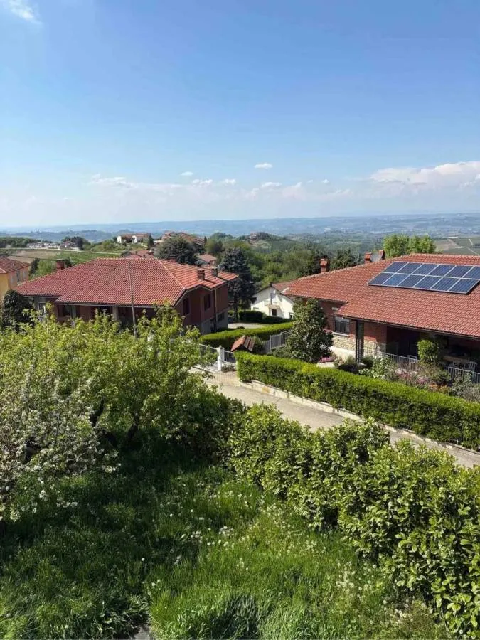 Välivaade - Villa with Panoramic View in Benevello