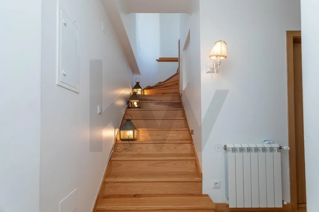 Pièces - Renovated House with Panoramic View in Lisbon