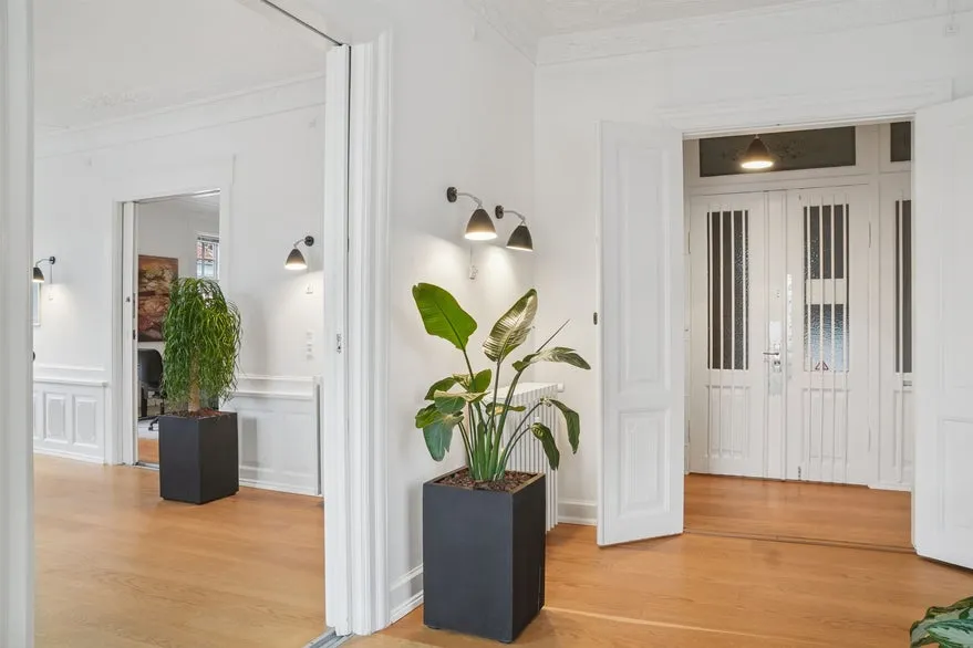 Esik - Office Space with Cathedral View in Aarhus