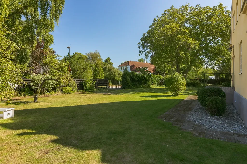 Aed - 1920s Villa with Pool in Skåne