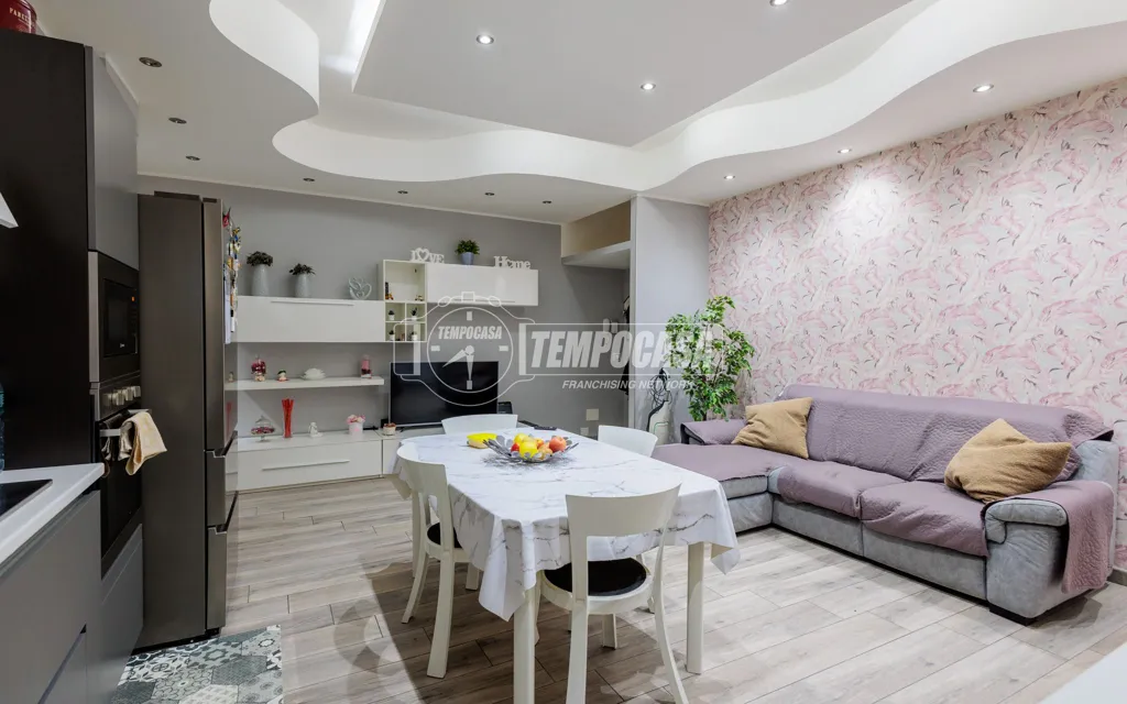 Söögituba - Renovated Triplex with Cellar in Parma