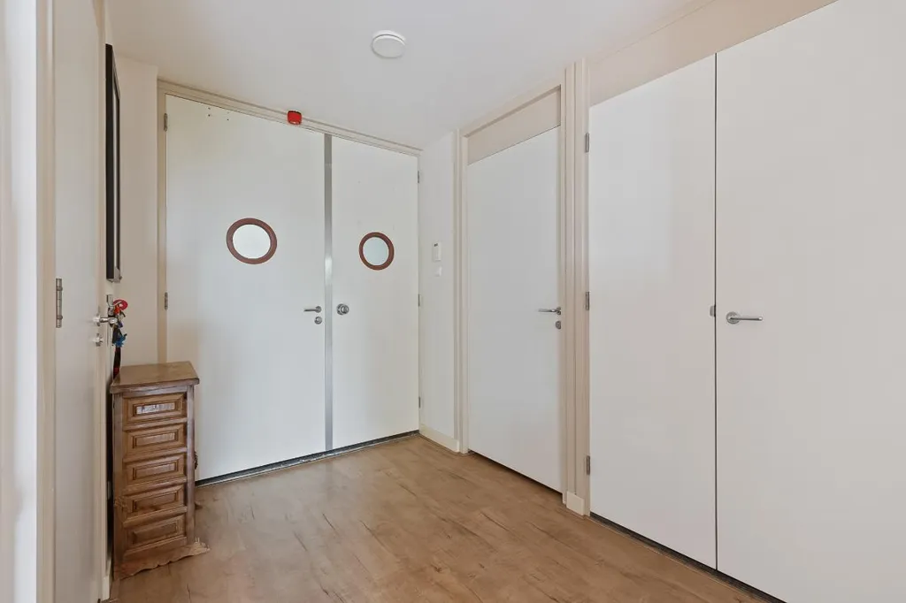 3-toaline korter asukohas Loosdrecht