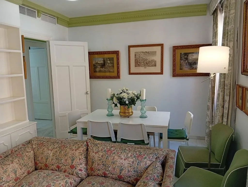 Elutuba - Modern Flat with Balcony in Ensanche Centro