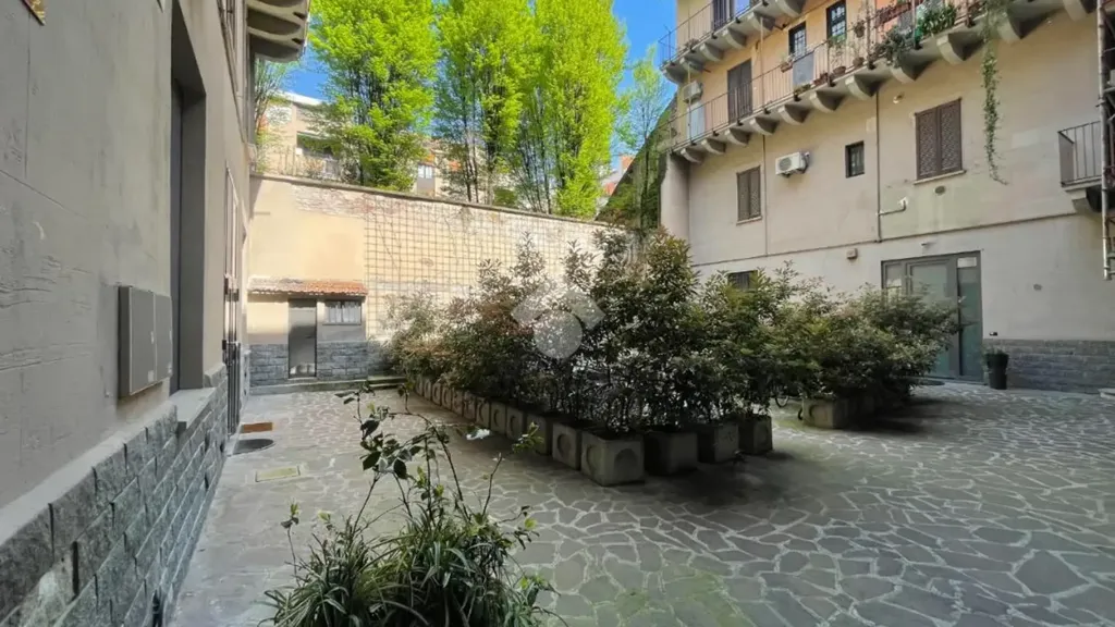 Jardin - 2-Bedroom Apartment near Bosco Verticale, Milan