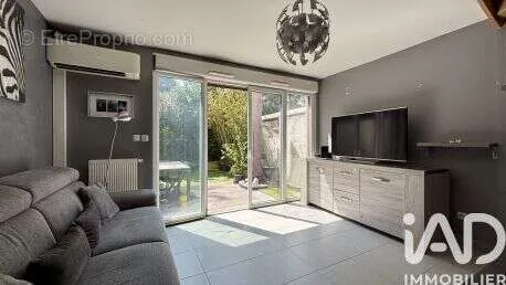 Maison 3 pièces à Marseille-11e