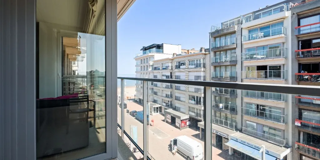 Rõdu - Stylish Apartment with Sea Views in Sint-Idesbald