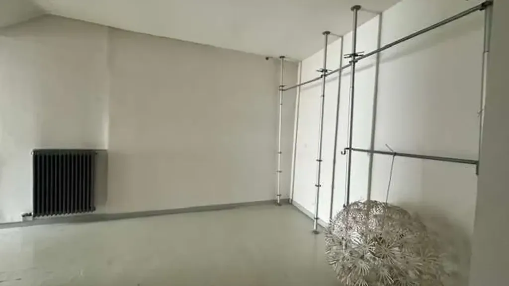 Rooms - Terraced Apartment with Piazza View in Oderzo