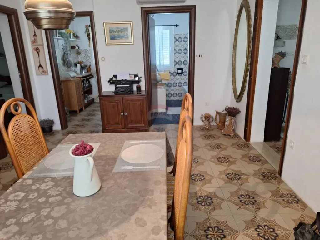 Sala da pranzo - Renovated House with Sea View in Baška