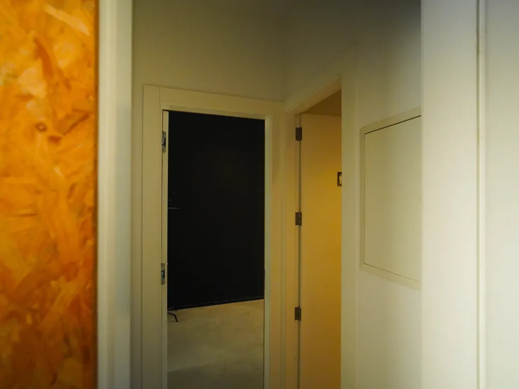 Entrée - Architect-Designed House with Studio in Almoradí