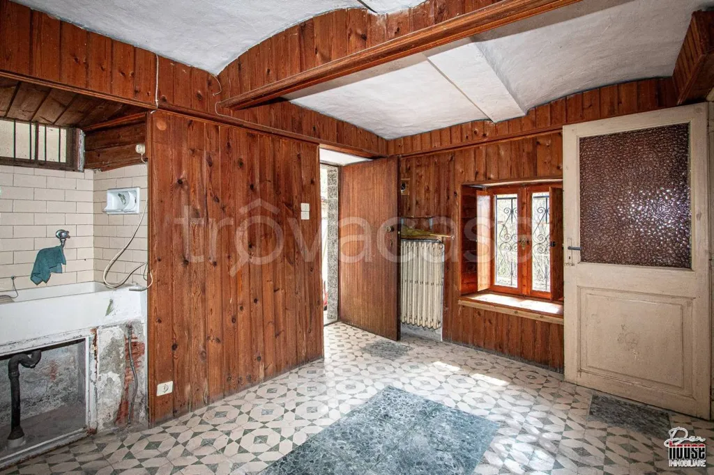 Pièces - Terraced House with Lake View in Caprie