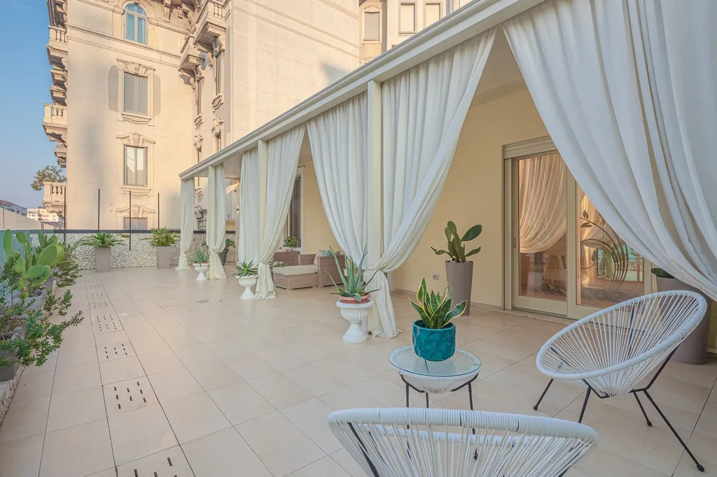 Terrasse - Penthouse with Panoramic Terrace in Milan