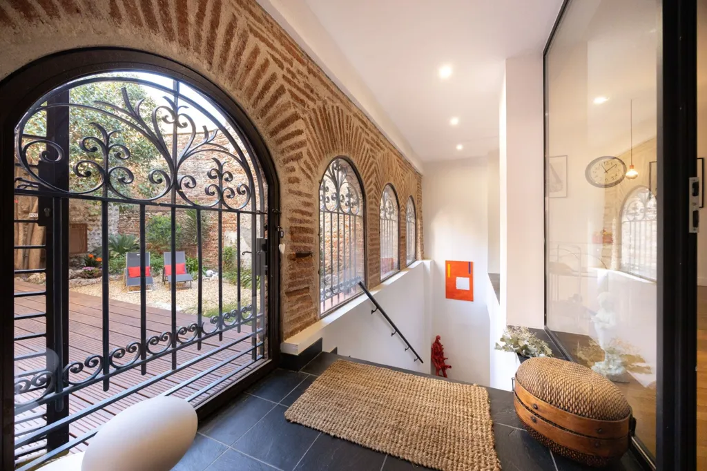 Esik - Character Apartment with Garden in Perpignan Centre