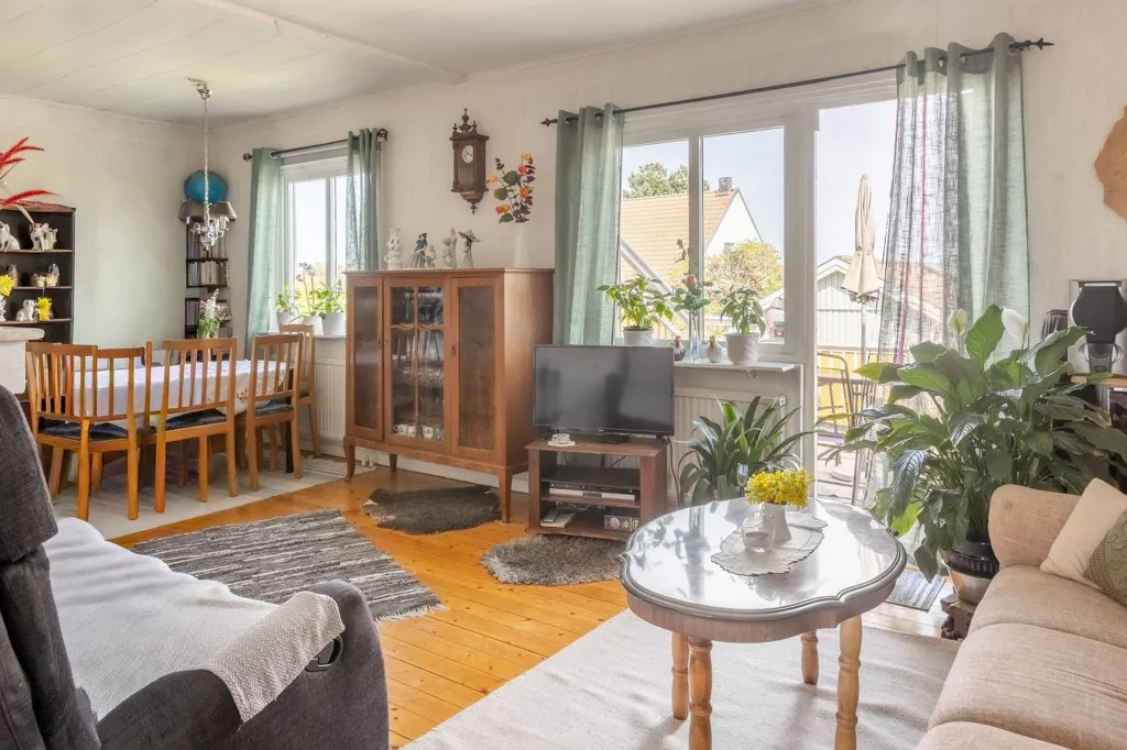 Living Room - Villa with Sea and Bogeviken Views in Slite