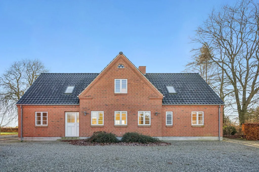 Maison 8 pièces à Hobro