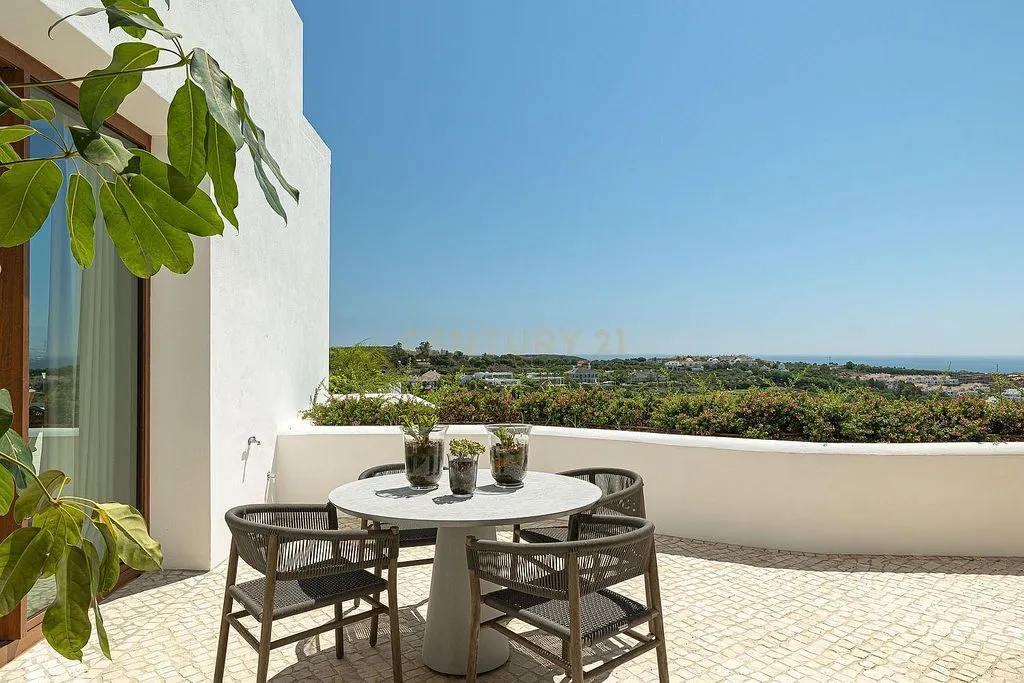 Terrass - Chalet with Golf View in Casares