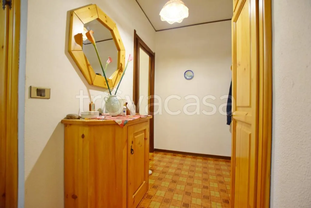 Esik - Studio Apartment with Terrace in Frabosa Sottana