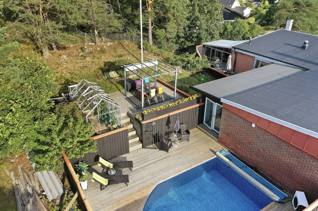 Vue aérienne - Two-Storey Villa with Pool in Upplands Väsby