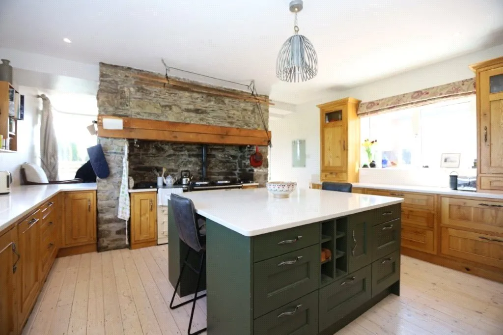 Köök - 5 magamistoaga maja asukohas Kinsale