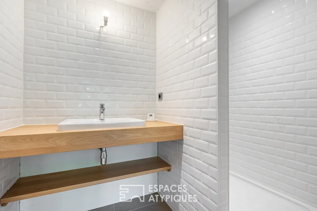 Bagni - Architecturally Refined Farmhouse in Messimy-sur-Saône