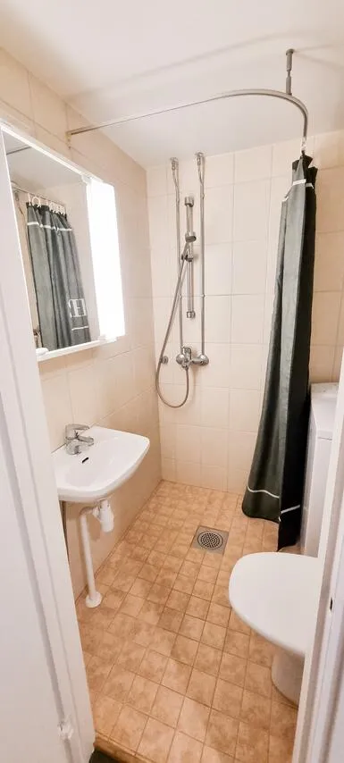 Salles de bain - Modernised Flat with Garden in Lahti