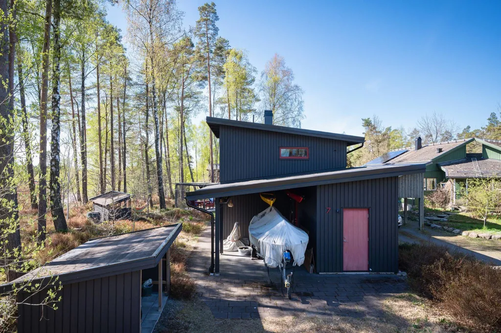 3-toaline maja asukohas Marks kommun