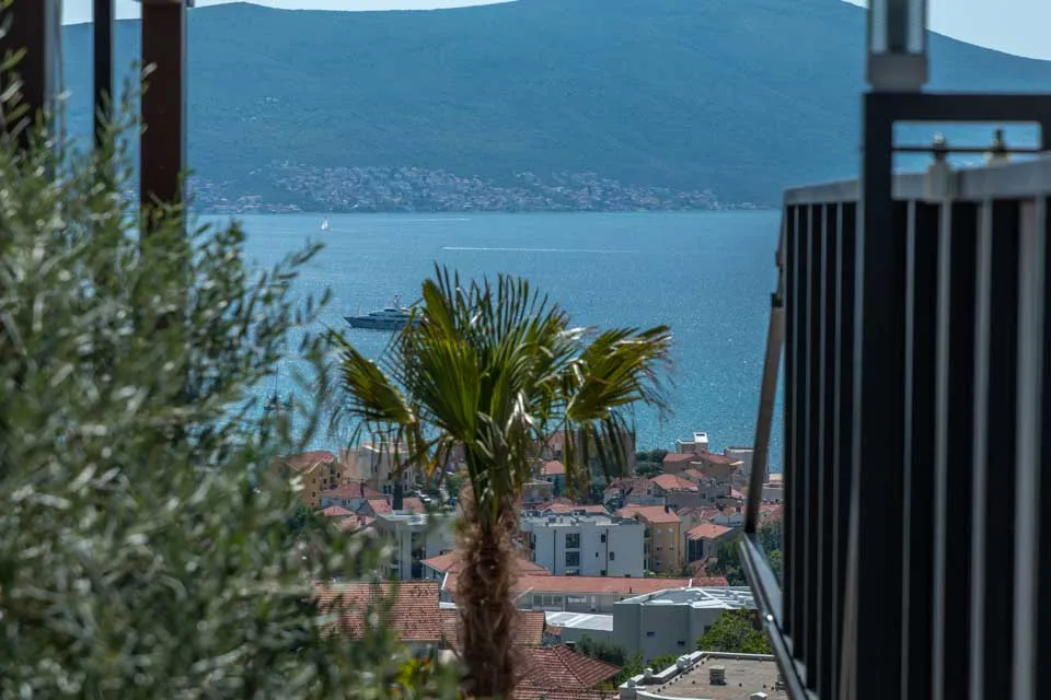 Balcon - Maison 5 chambres à Tivat