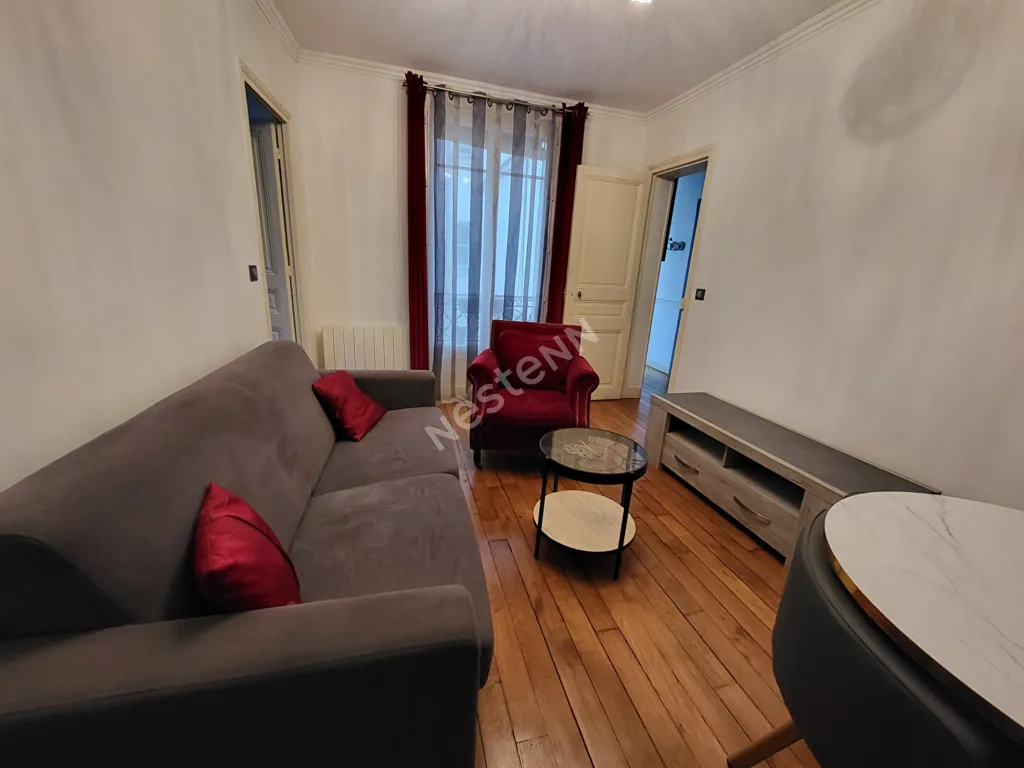 Séjour - Appartement Meublé 3 Pièces Centre Puteaux