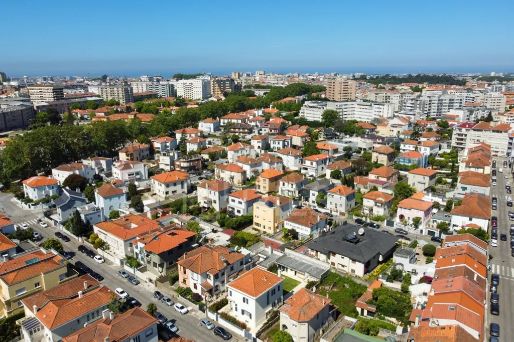 Õhuvaade - Duplex Apartment with Private Garden in Matosinhos