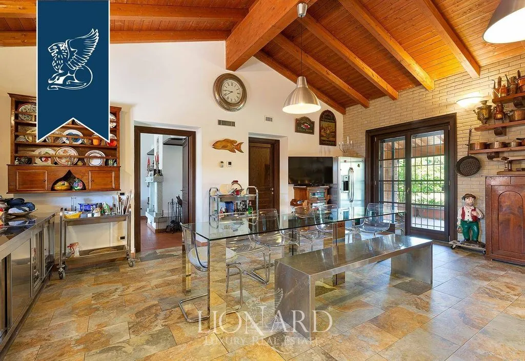 Cuisine - Luxury Villa with Organic Farm in Cusago