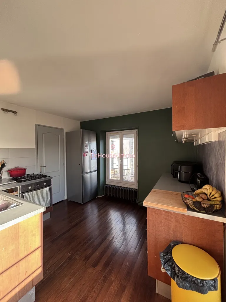 Cuisine - Appartement 5 Pièces en Duplex à Cissé