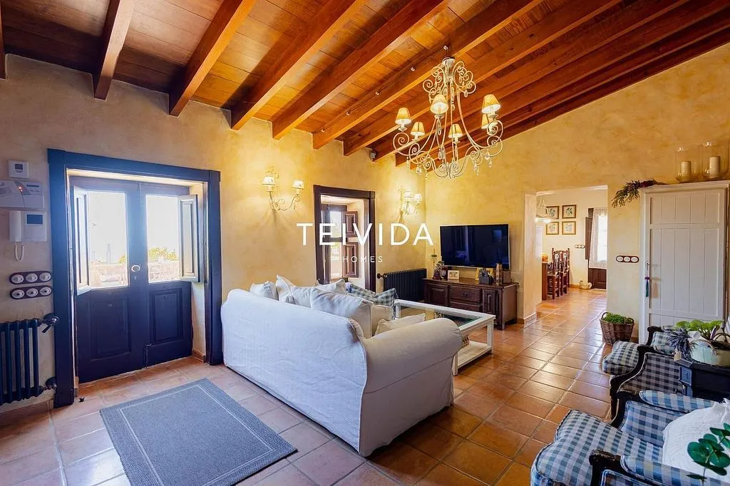 Living Room - Villa with Pool and Bodega in El Rosario