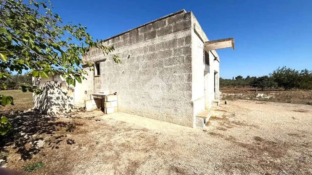 Välivaade - Independent House with Storage in Mesagne