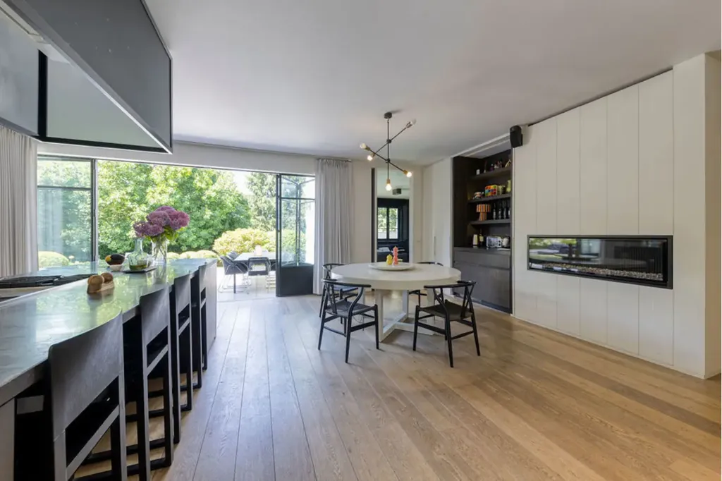 Cucina - Villa with Pool and Terrace in Rhode-Saint-Genèse