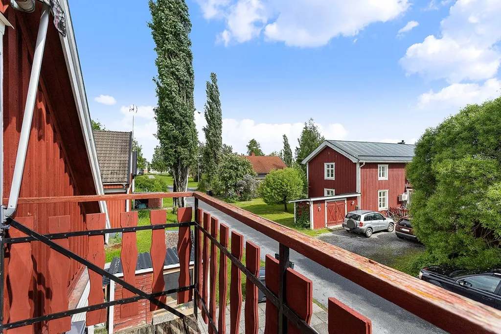 Balcone - Villa with Garden near Burträsk