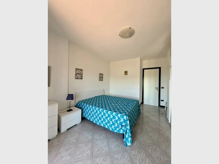 Bedrooms - 3-Bedroom Apartment with Terrace in Gaeta