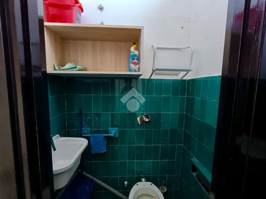 Bagni - Central Multistorey Flat in Mantova