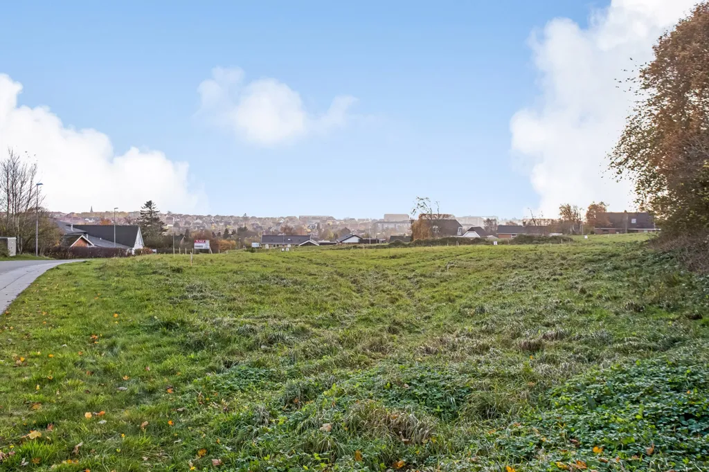 Giardino - Year-Round Plot with 4G Coverage in Skive