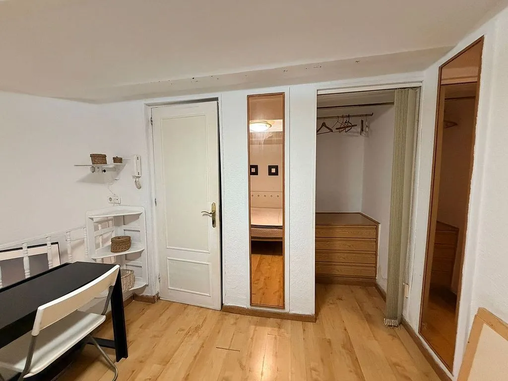 Magamistoad - Duplex with Ascender in Salamanca, Madrid