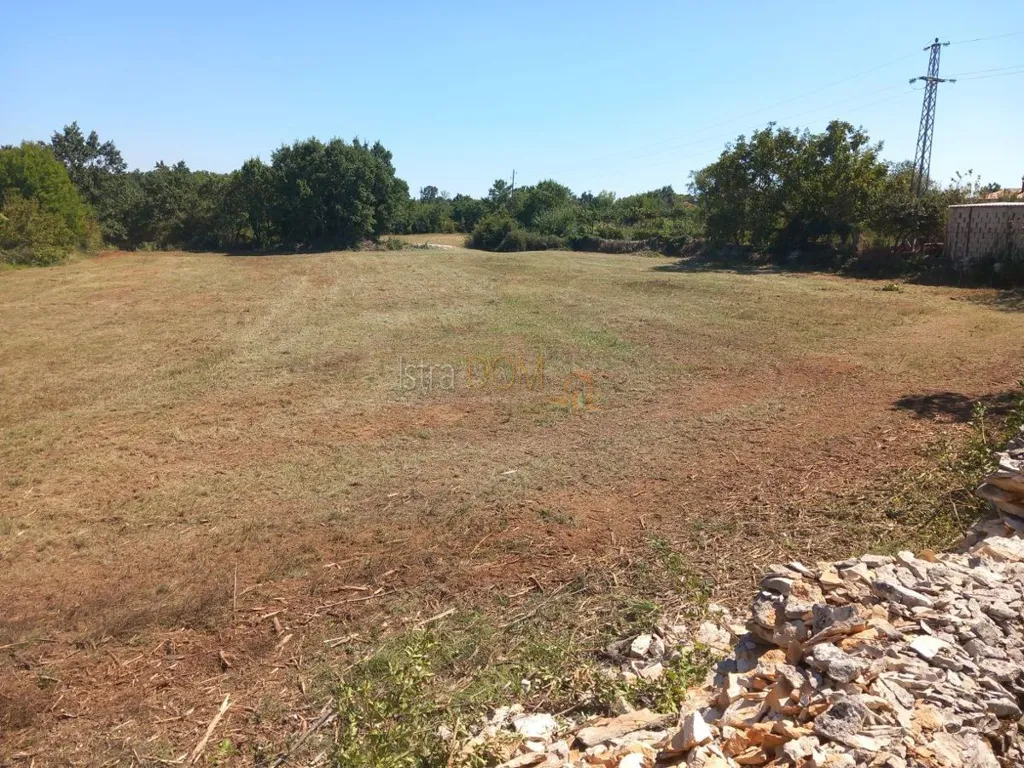 Aed - Building Plot in Quiet Village, Butkovići