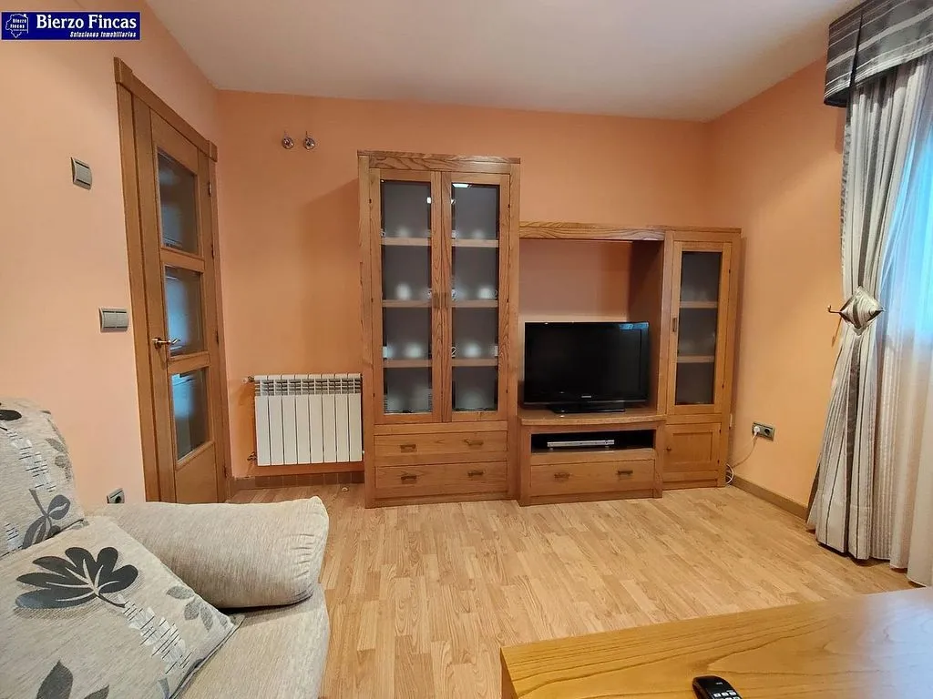 Séjour - Spacious Chalet with Garden in Fabero
