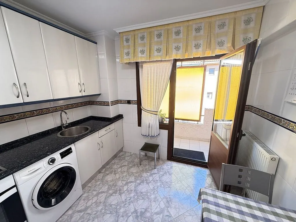 Köök - Apartment with Terrace in Derio Centre