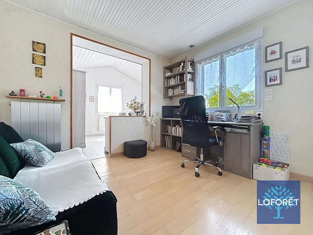 Studio - House with Pool and Workshop near Nesmy